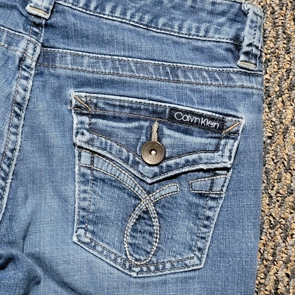 Vintage Calvin Klein Lean Bootcut Blue Jeans Size 4 EUC - Picture 3 of 16